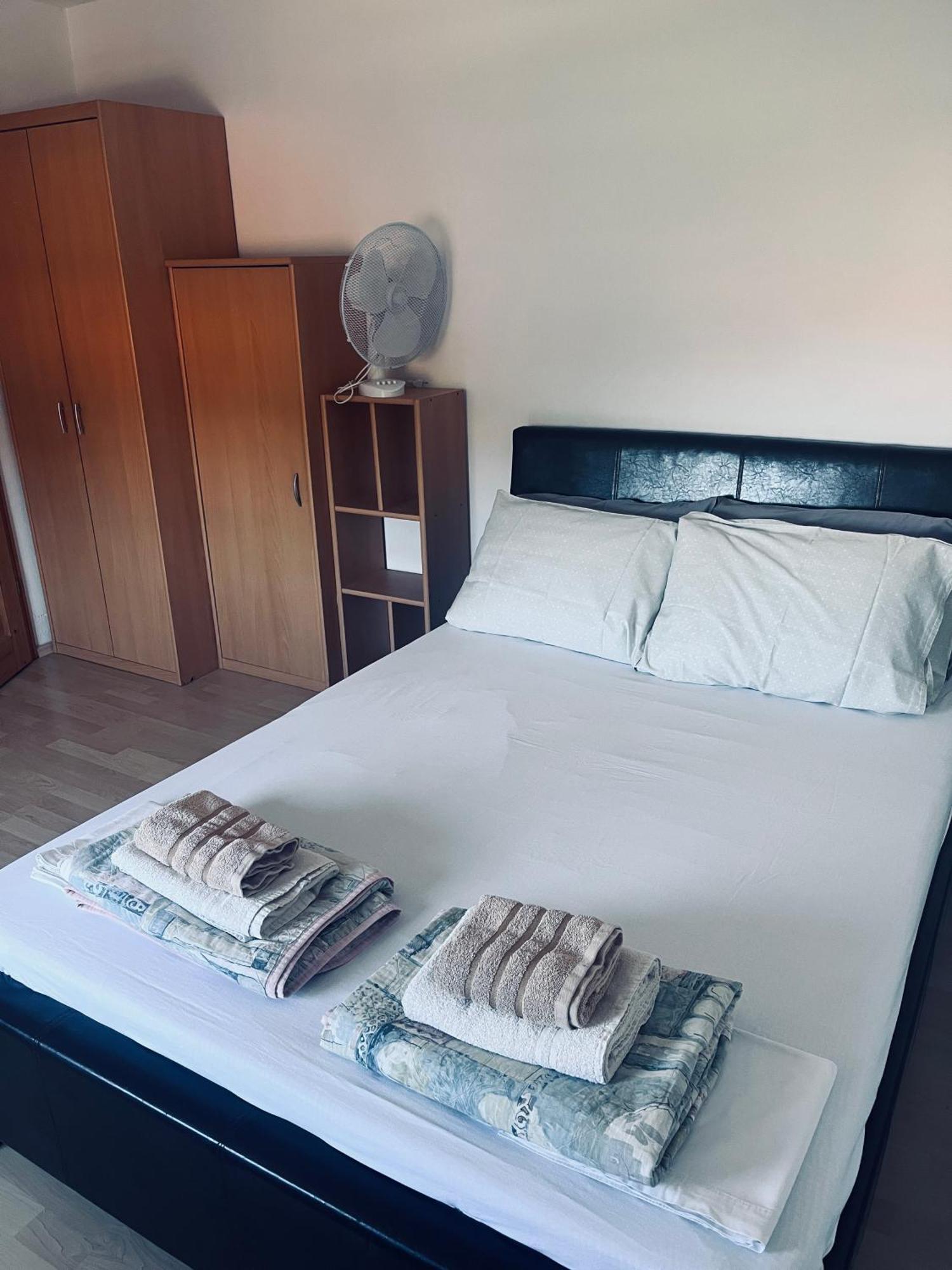 Rooms Busija Izola Exterior foto